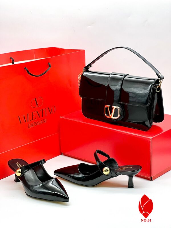 V Sundays Sets - Image 3