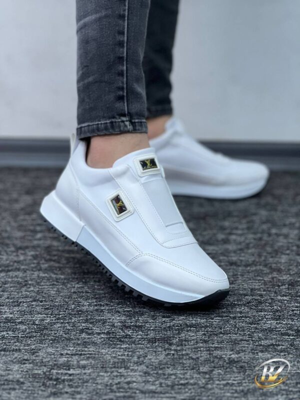 Lv Men Lux Sneakers - Image 4