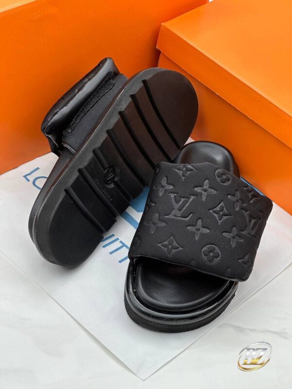 Lv Simple Out Sandals - Image 2