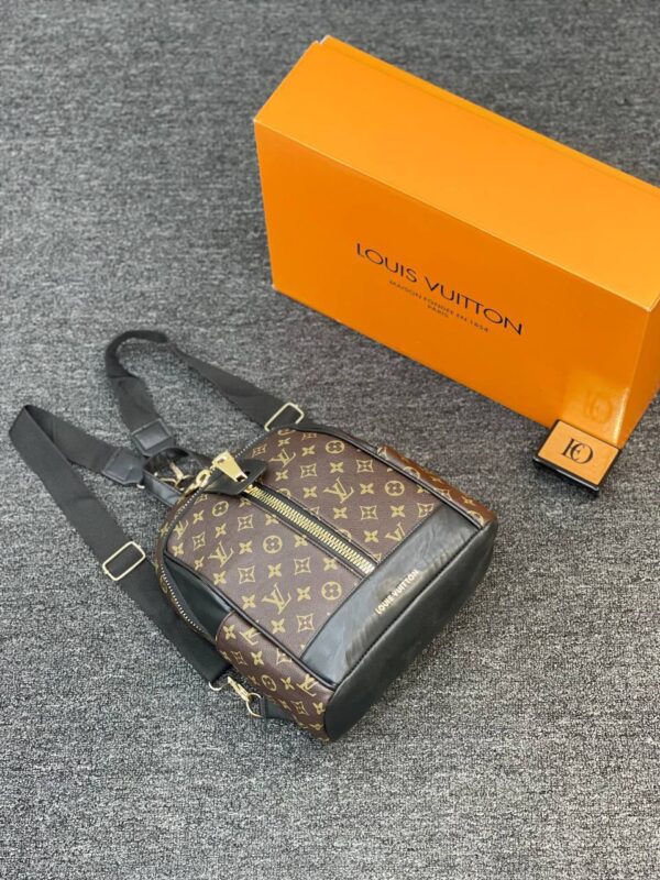 Lv Back Bag