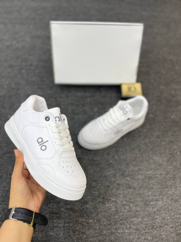 Alo Sneakers - Image 2