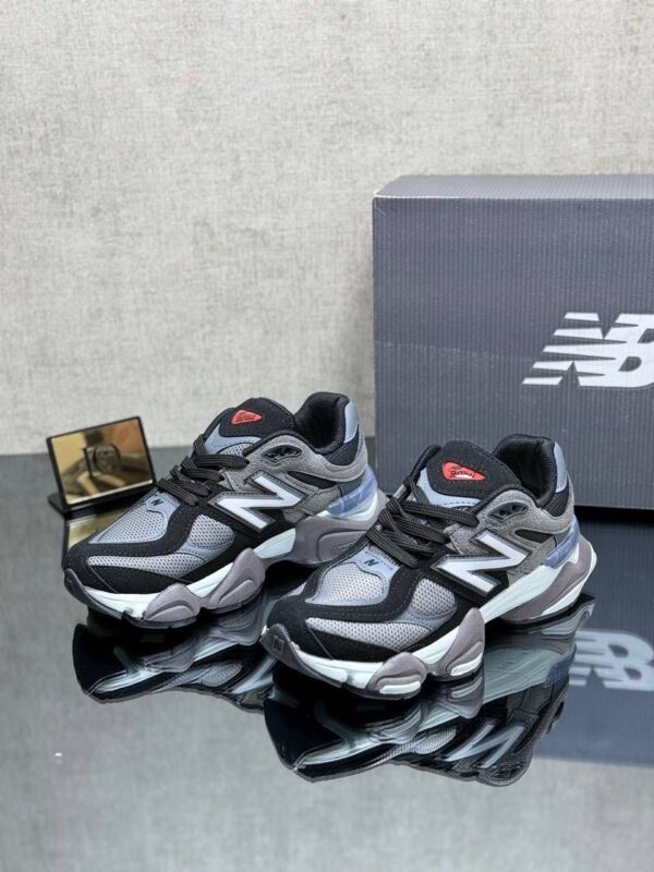 New Balance Sneakers