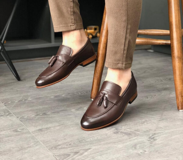 Gucci Gentlemen Shoes - Image 5