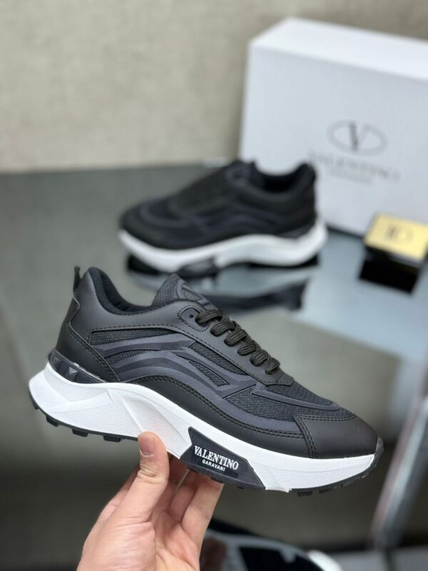 Valentino Sneakers