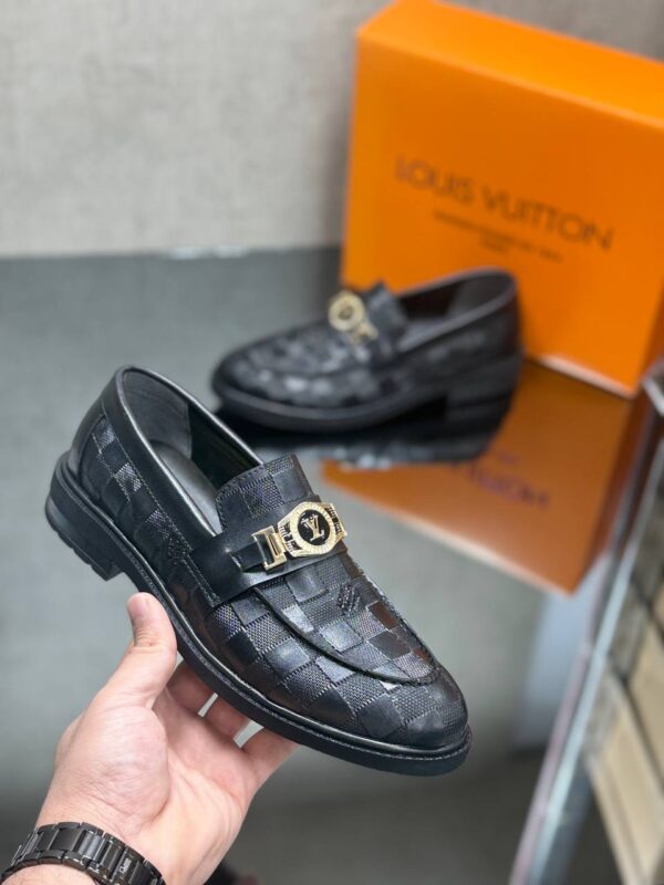 Louis Vuitton Gentlemen Shoes