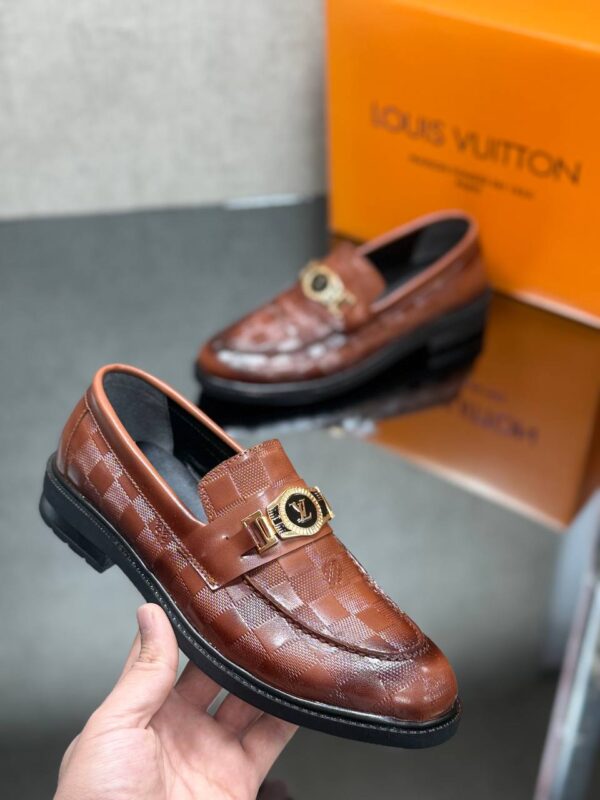 Louis Vuitton Gentlemen Shoes - Image 2