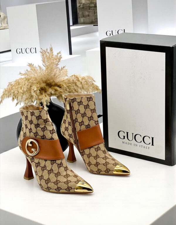 GG Winter Boots
