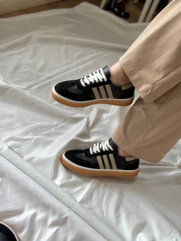 Straiped Sneakers - Image 3