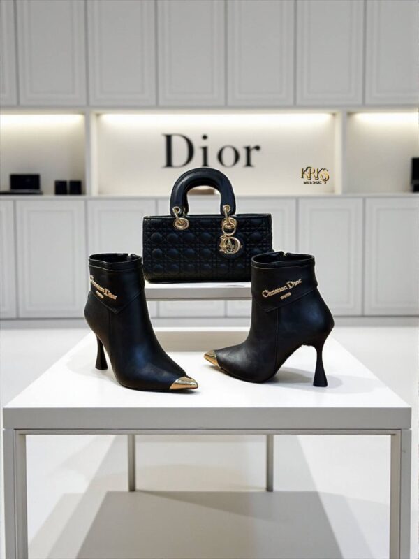 Dior Bot Set - Image 2