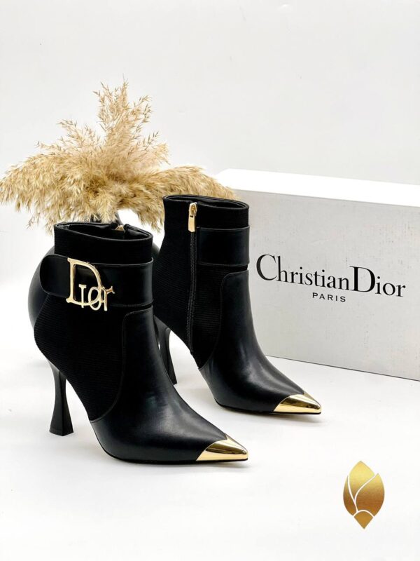 Dior Bots - Image 2